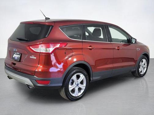 Sunset 2016 Ford Escape SE