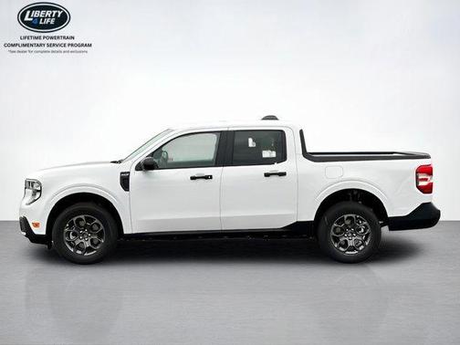 Oxford White 2025 Ford Maverick XLT
