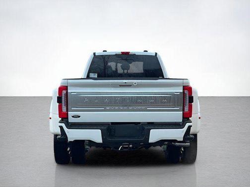 2026 Ford F-450 Platinum