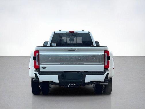 2026 Ford F-450 Platinum