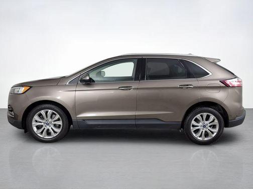 Stone Gray Metallic 2019 Ford Edge Titanium