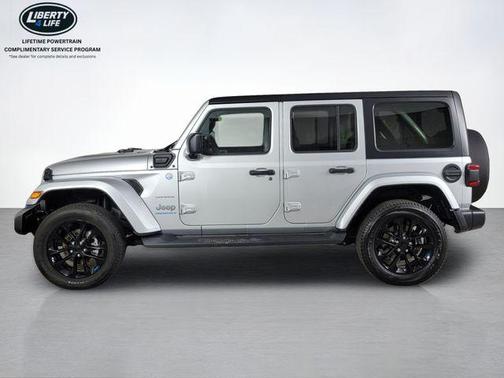 Silver Zynith Clearcoat 2023 Jeep Wrangler 4xe Sahara