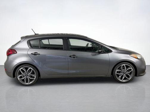 2016 Kia Forte SX