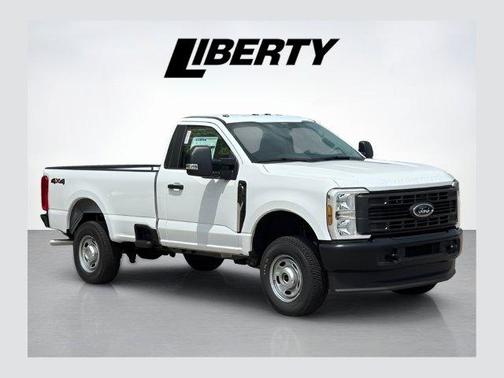 Oxford White 2027 Ford F-250 XL