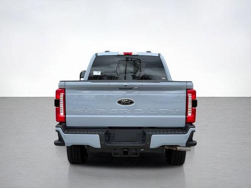 2025 Ford F-350 Lariat Super Duty