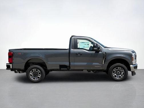 2025 Ford F-350 XLT
