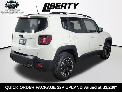 Alpine White Clearcoat 2023 Jeep Renegade Latitude