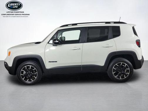 Alpine White Clearcoat 2023 Jeep Renegade Latitude