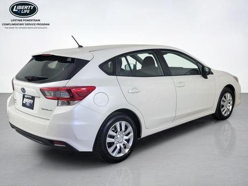 Crystal White Pearl 2022 Subaru Impreza Base
