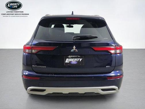 Cosmic Blue Metallic 2024 Mitsubishi Outlander SEL