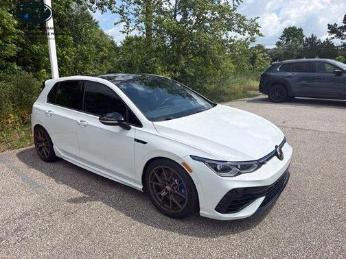 Pure White 2022 Volkswagen Golf R 2.0T