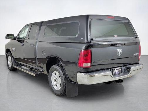 Brilliant Black Crystal Pearlcoat 2016 RAM 1500 Tradesman/Express