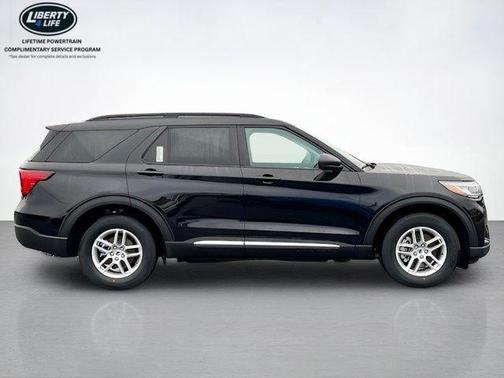 Black Metallic 2026 Ford Explorer Active