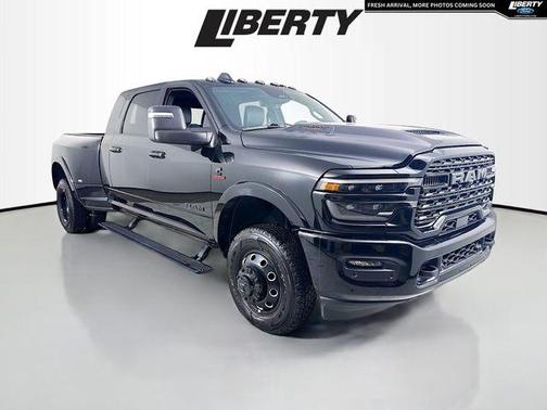 2025 RAM 3500 Limited
