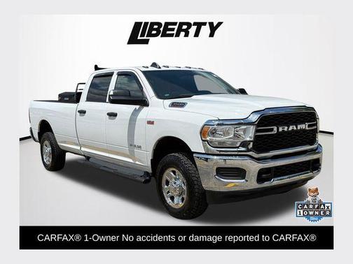Bright White Clearcoat 2022 RAM 3500 Tradesman