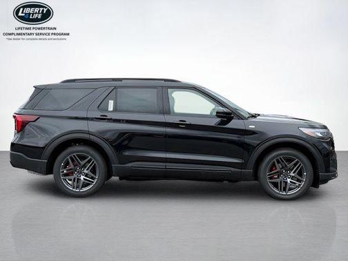 Black Metallic 2026 Ford Explorer ST-Line