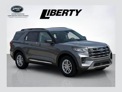 Carbonized Gray Metallic 2026 Ford Explorer Active