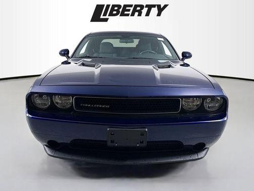 2013 Dodge Challenger SXT