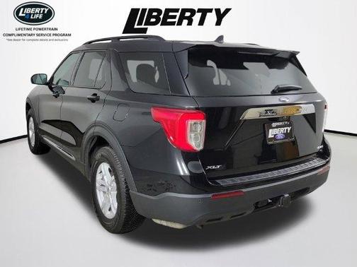 Agate Black Metallic 2021 Ford Explorer XLT