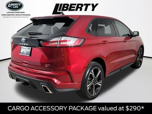 Rapid Red Metallic Tinted Clearcoat 2022 Ford Edge ST