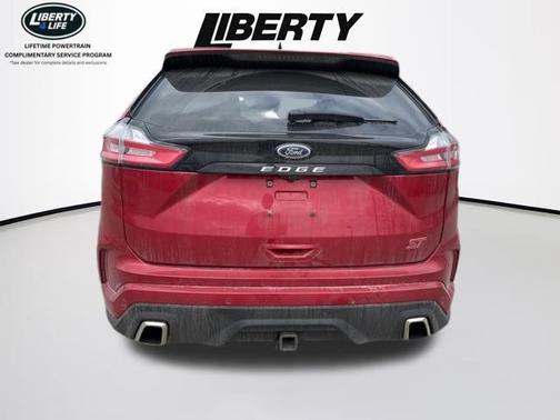 Rapid Red Metallic Tinted Clearcoat 2022 Ford Edge ST