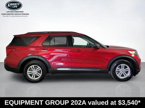 Rapid Red Metallic Tinted Clearcoat 2024 Ford Explorer XLT