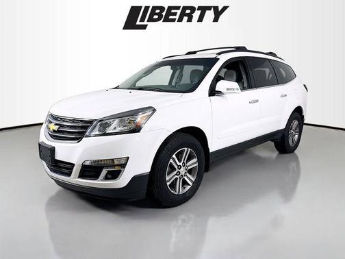 2017 Chevrolet Traverse 2LT
