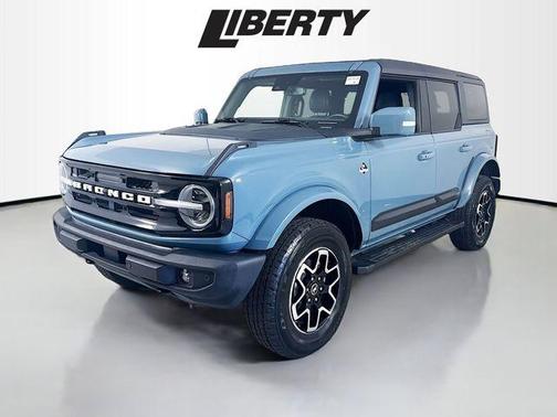 2022 Ford Bronco Outer Banks