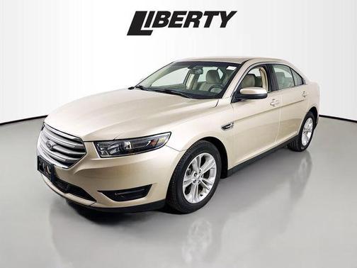 2018 Ford Taurus SEL