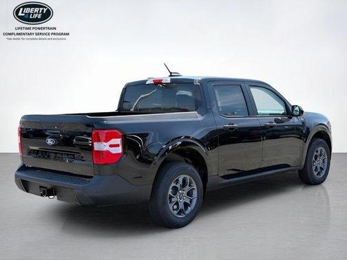 Shadow Black 2025 Ford Maverick XLT