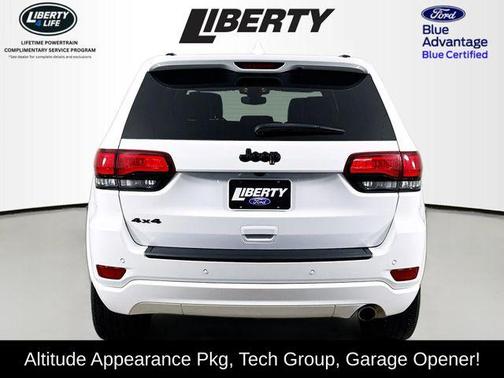 2022 Jeep Grand Cherokee WK Laredo