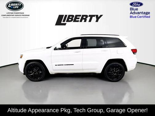 2022 Jeep Grand Cherokee WK Laredo