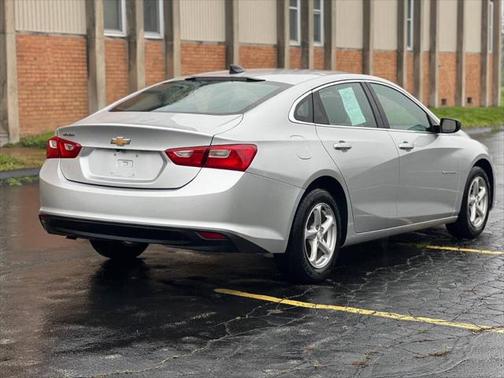 2017 Chevrolet Malibu 1LS