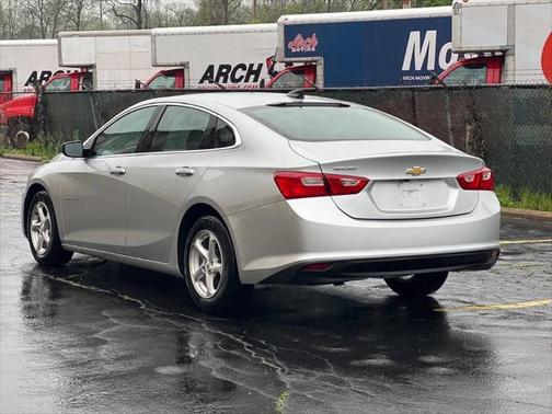 2017 Chevrolet Malibu 1LS