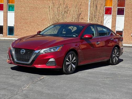2022 Nissan Altima 2.5 SV