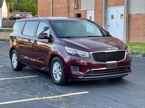 2017 Kia Sedona LX