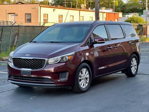 2017 Kia Sedona LX