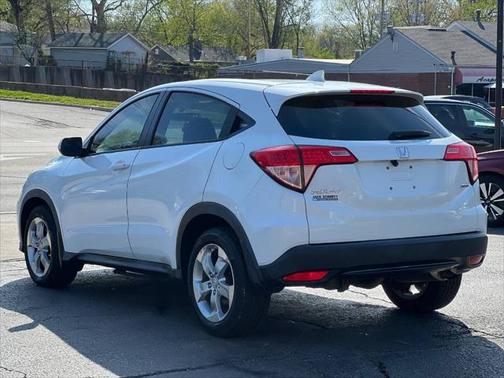 2016 Honda HR-V LX