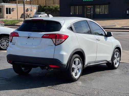2016 Honda HR-V LX