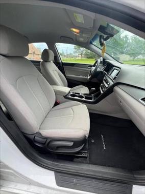 2018 Hyundai SONATA SEL