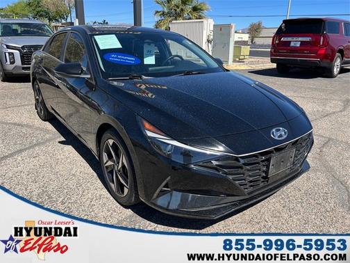2022 Hyundai ELANTRA Limited