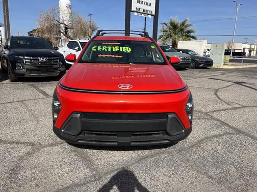 2025 Hyundai KONA SEL