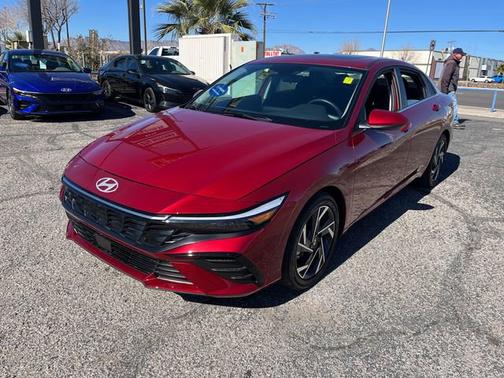 2025 Hyundai ELANTRA SEL Convenience