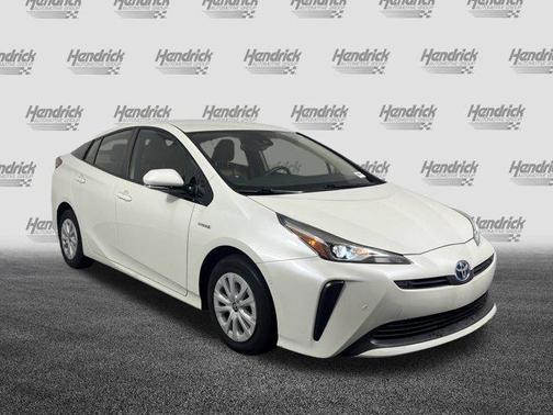 2019 Toyota Prius LE