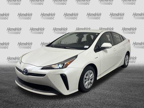 2019 Toyota Prius LE