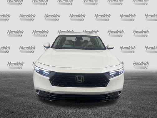 2023 Honda Accord Hybrid 