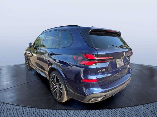 Tanzanite Blue II Metallic 2024 BMW X5 xDrive40i