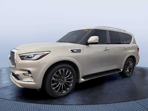 2021 INFINITI QX80 Luxe