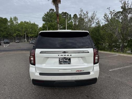 Iridescent Pearl Tricoat 2022 Chevrolet Tahoe RST