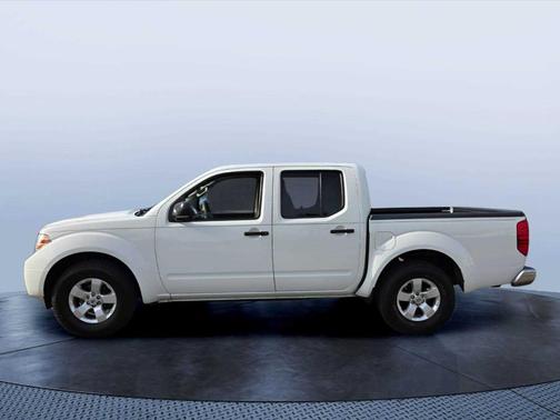 Glacier White 2013 Nissan Frontier SV